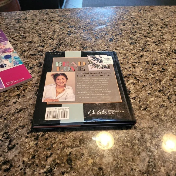 SOLD - 3/$25 ✨️ Set of 2 Beaded Jewelry Books - Picture 4 of 13